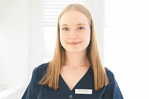 Nea Leuenberger, Medizinische Praxisassistentin In Ausbildung (1. Lehrjahr)